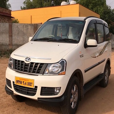 Mahindra Xylo taxi service in pathankot